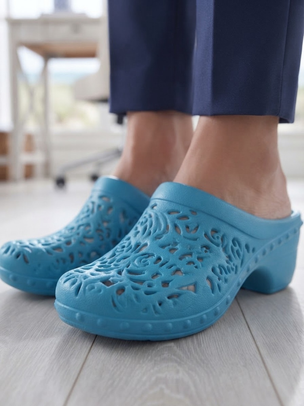 Dansko Pippa Women Molded Clog Shoe Open Back Comfortable TEAL nurse doctor wear